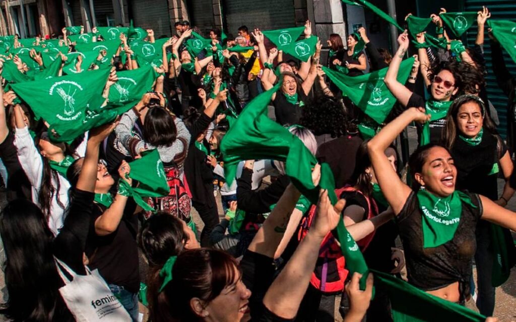 Invalidan norma que protege la vida desde la concepción en Veracruz